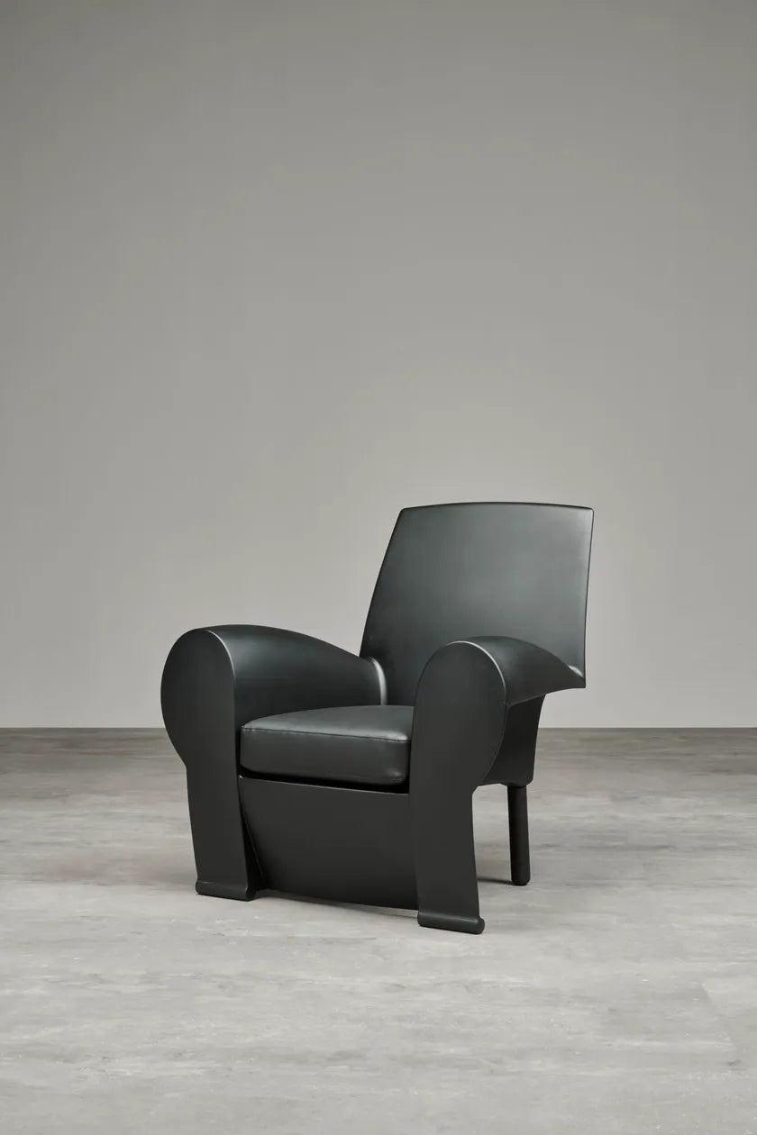 VC Armrest Chair
